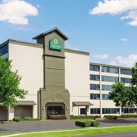 La Quinta By Wyndham New Orleans Airport Hotel Kenner Exterior photo