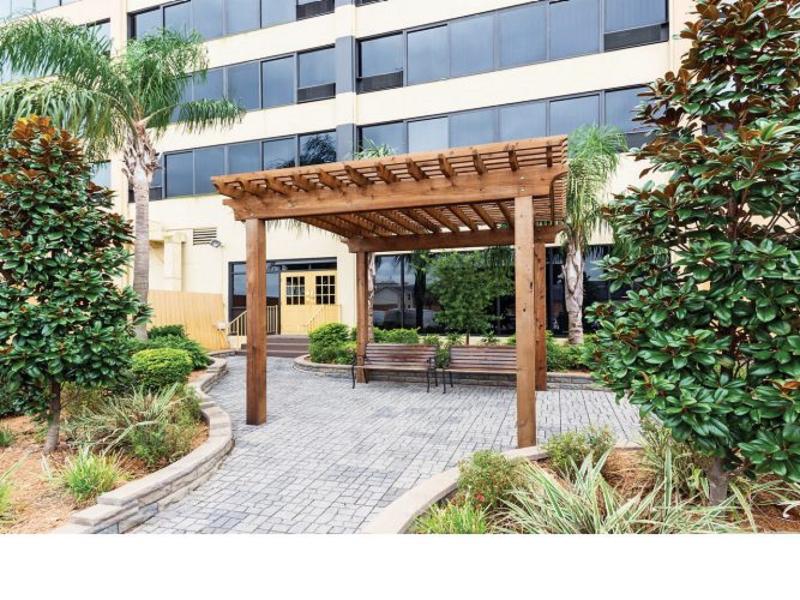 La Quinta By Wyndham New Orleans Airport Hotel Kenner Exterior photo